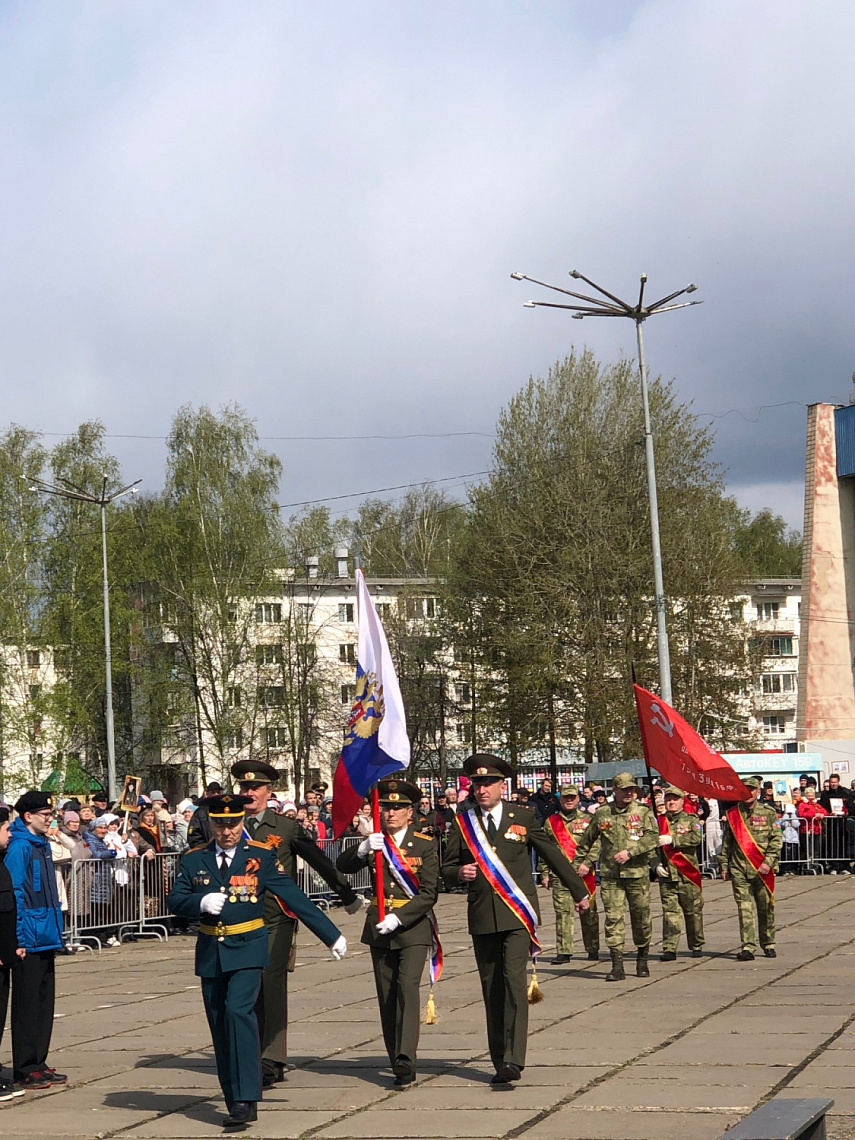 9 мая на площади Победы состоялась торжественная акция памяти