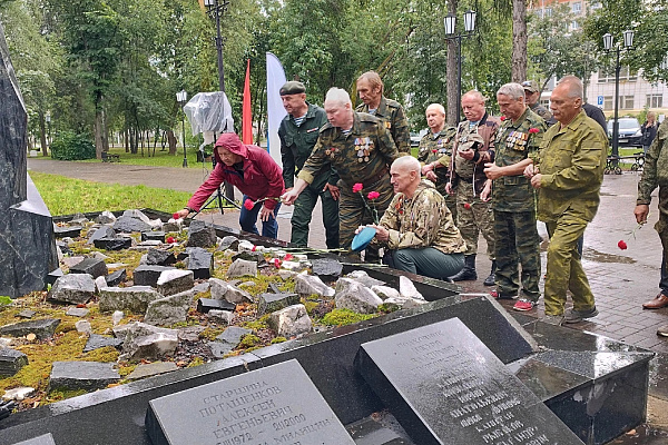 Международный фестиваль патриотической песни "Автомат и гитара - Сила в братстве"