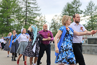 Акция "Вальс победы"