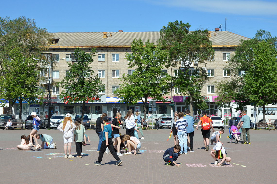 Ежегодная акция «Счастливое детство»,