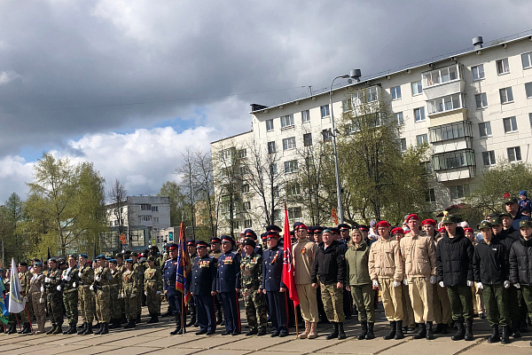9 мая на площади Победы состоялась торжественная акция памяти
