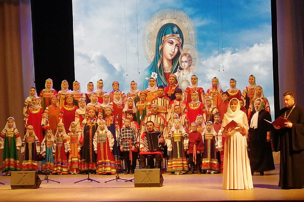 ПЕНИЕ ОКРЫЛЯЮЩЕЕ СЕРДЦА
