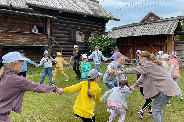 😃 Еще одна неделя в лагере «Творчество» позади 😃