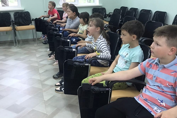 😃 Еще одна неделя в лагере «Творчество» позади 😃