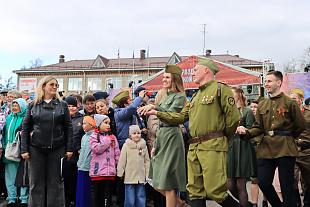 Акция "Вальс победы"